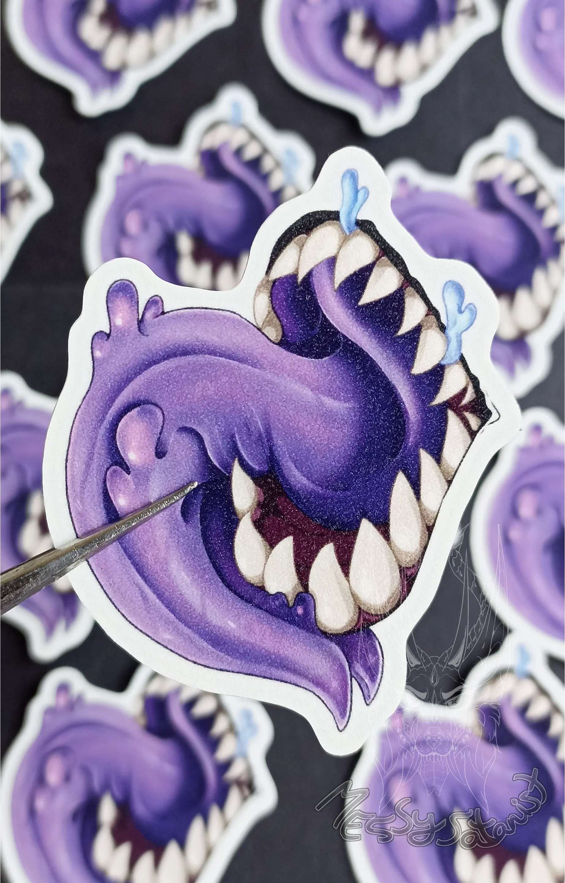 [20000000200] Maw Colmillos Sticker